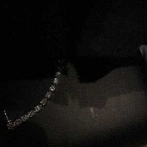 6 ct diamond tennis bracelet set in 14kt white gold